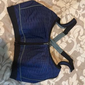 Victoria Sport Knockout Sports Bra 36C